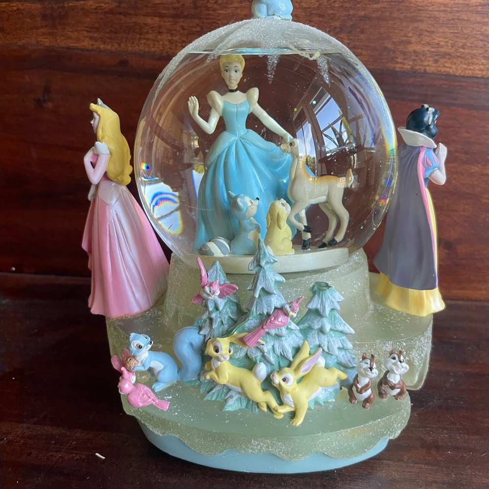 Vintage Disney Princess Musical Motion Lighted Snow Globe Once Upon A Dream